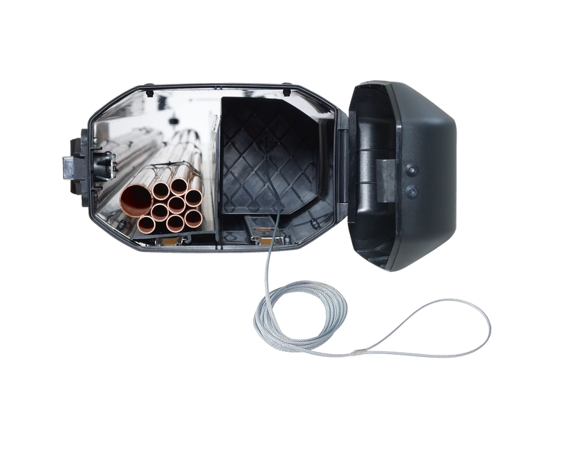Thule Conduit Box wire